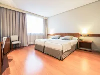 Mercure Carlton Rioja Hotels near University of La Rioja
