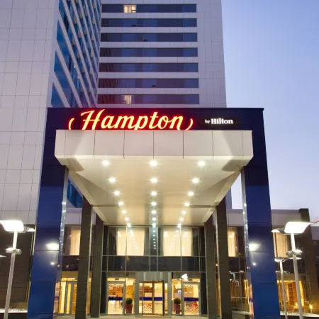 Hampton by Hilton Moscow Strogino (Хэмптон Хилтон Москва Строгино)