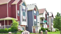 Secret Place Urban Lodging Hotels near Kansas City Zoo & Aquarium