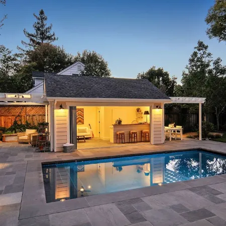 Sonoma Square Gem! Charming New Farmhouse w Pool + Private Detached Guest Suite
