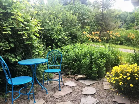 Farmhouse Gem with Gardens, Waterfalls and Orchards