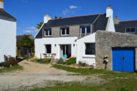 The sea for garden, home to four feet in water