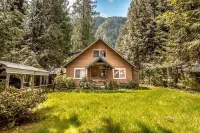 ❤️️️Relaxing, Remote Riverfront Satisfaction Guaranty