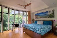 Beautiful Napili Bay 200 Steps to the Beach!