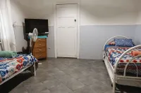 20% Off Monthly | Waterfront-View | Sea J's | 4BR Hotels in Penneshaw