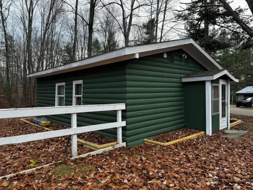 Cozy Heart Lake Cabin Gaylord MI