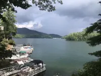 Cozy Lake-front cabin with a private dock and beautiful views on Lake Santeetlah