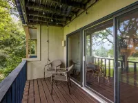 Shanty Creek. Reduced Rates This Weekend! Condo Sleeps 8. - 4-Star