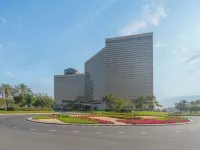 Hyatt Regency Dubai Hotels near Palm Deira