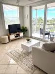 Beautiful 3rd Floor Gulf View Condo