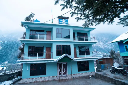 Verdant The Lush Gateway Hotels in Lachung