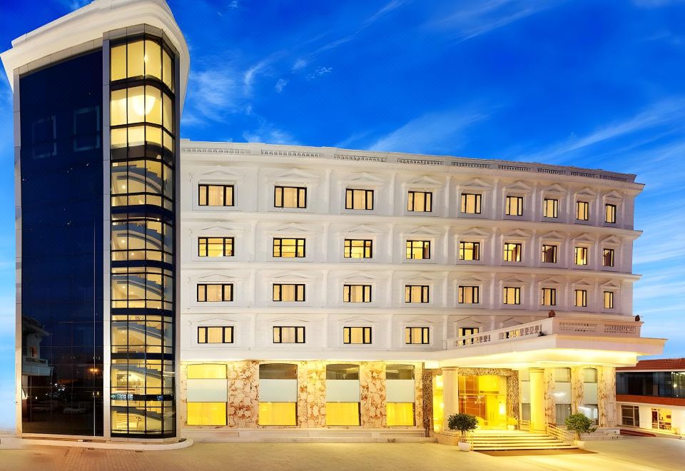 hotel overview picture