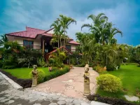 Little Teak Home Stay