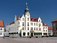 ProfilHotels Calmar Stadshotell Отели рядом с достопримечательностью «Stadsparken»