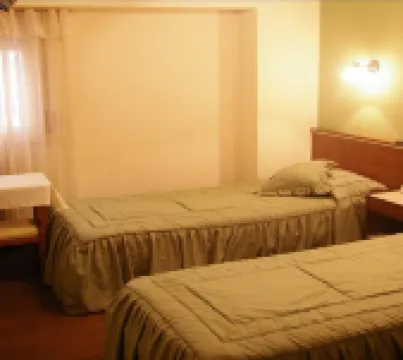 Hotel Compostela Hotels near Biblioteca Leopoldo Lugones