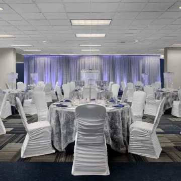 Holiday Inn OTTAWA EAST by IHG