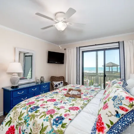 Beautifully Updated Direct Ocean Front Condo -3 Br/3 BA Steps to Ocean--4 Pools!