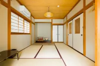 A&Z Guest House Hotels in Kaizuka
