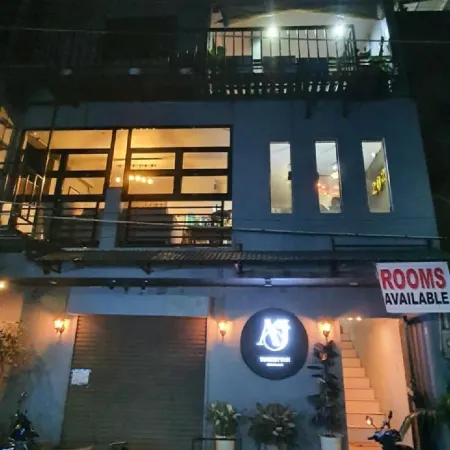 AJ Tourist Inn