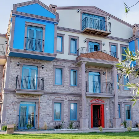 Cunda Nisa Otel