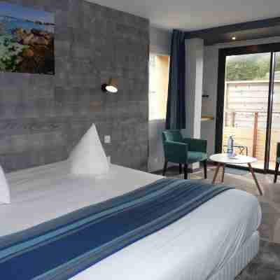 Hôtel des Rochers Rooms