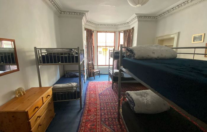 Argyle Backpackers