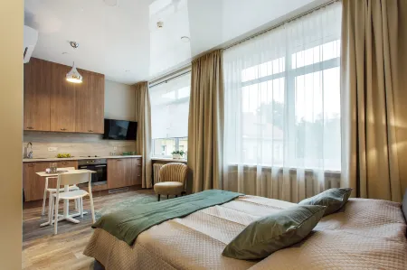 Old Town Trio Apartments Отели рядом с достопримечательностью «Кафедральный собор Святого Станислава»