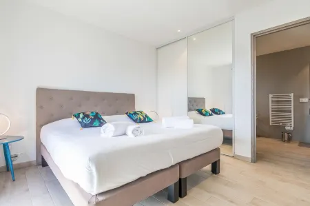 Résidence Pierre & Vacances Premium Vesna Rossa Отели в г. Леччи