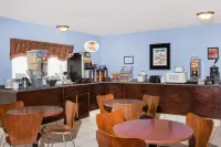 Super 8 by Wyndham Jonesboro - breakfast