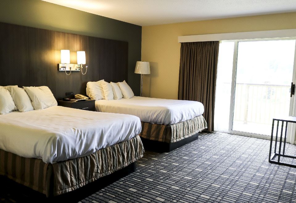 Fairbanks Inn의 객실 내부 모습