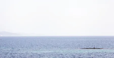 Nautilus Apartments Airport by Airstay