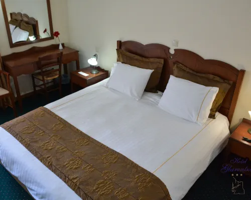 Glarentza Hotels in Kastro Killinis