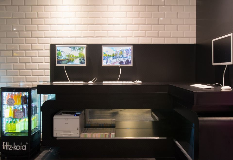 큐빅 호텔 WTC 암스테르담 썸네일