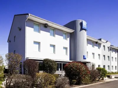 Ibis Clermont Ferrand Nord Riom Hotels in Riom