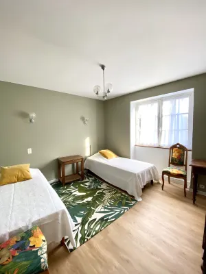 Le Saint-Etienne Hotels in Beynat
