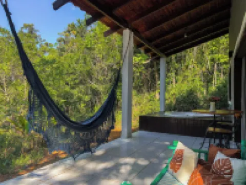 샬레스 푸라 비다