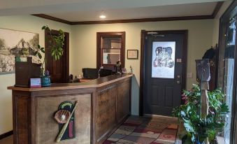 The Meadowlark Inn