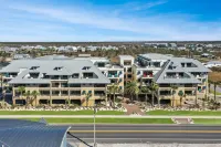 Club at Mexico Beach 2J by Pristine Properties Vacation Rentals Hotels in Mexico Beach