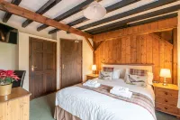 The Fox & Hounds Inn