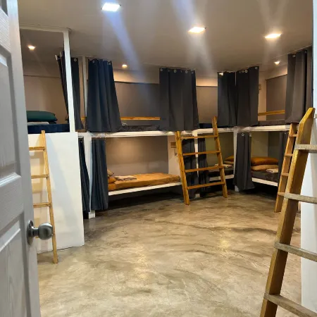AP BUTANG HOSTEL