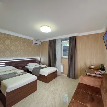 Opera Avenue Hotel