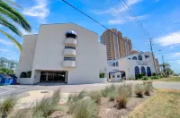 Sugar Beach 348 by Vacation Homes Collection
