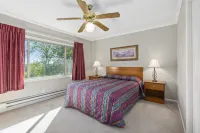 North Beach Resort Hotels in Arago