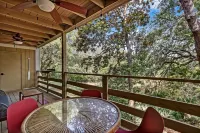 5D Amelia Landings Condo