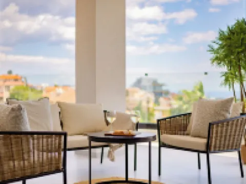Sanders Eduardovich Limassol Hotels in Agios Athanasios