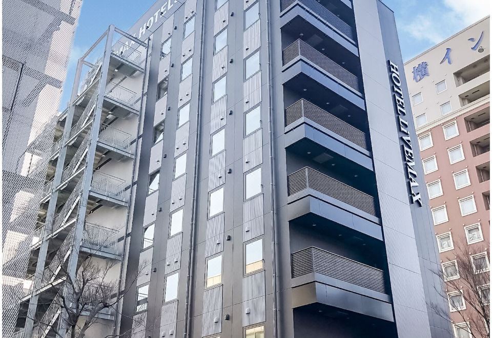 호텔 라이브 맥스 치바 미나토 에키-마에