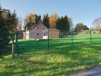 Quiet Villa with Hot Tub & Sauna Hotels in 