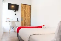 RedDoorz Near Sam Poo Kong 3 Semarang Hotels in West Semarang