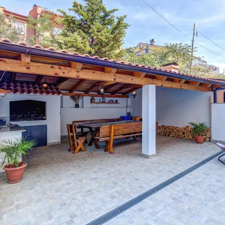Apartment in Senj with Sea Views & BBQ