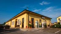 Gasparina Village